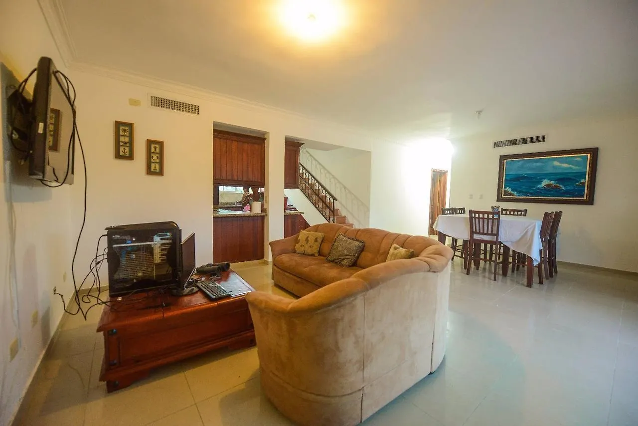Shirley'S Beach Place Holiday home Punta Cana Homestay